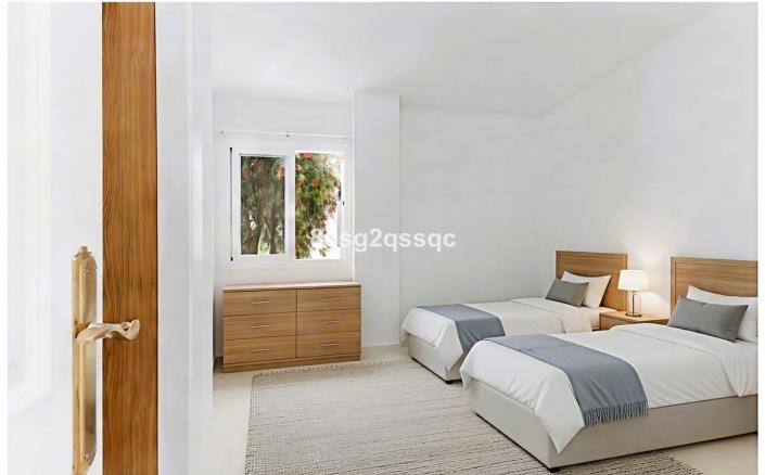 Image No.17-3 Bed Apartment for sale