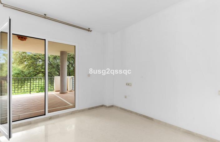 Image No.35-3 Bed Apartment for sale