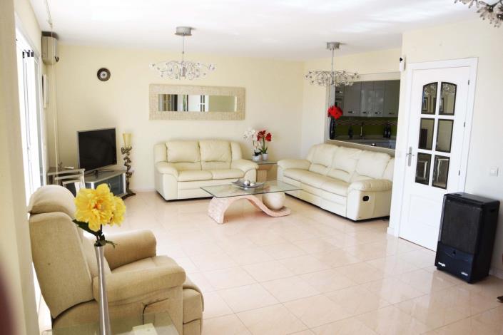 Image No.17-2 Bed Apartment for sale