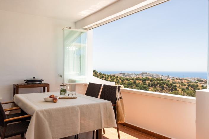 Image No.20-2 Bed Apartment for sale