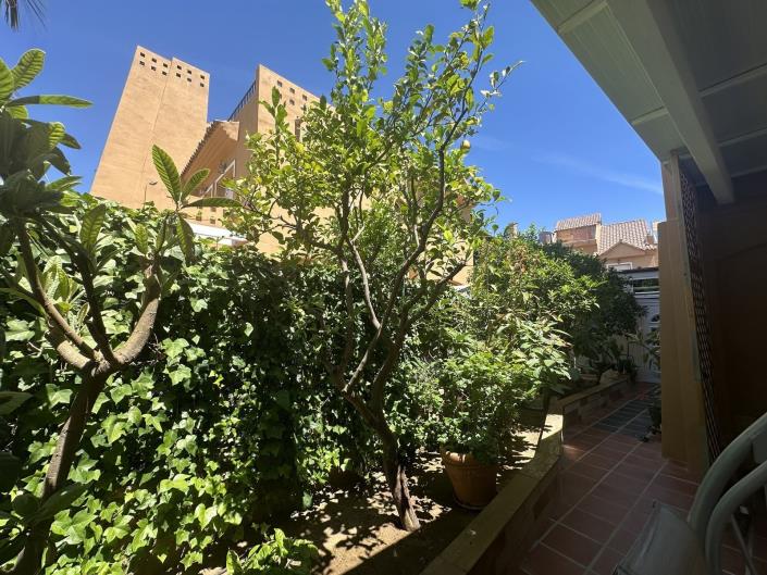 Image No.33-5 Bed House/Villa for sale