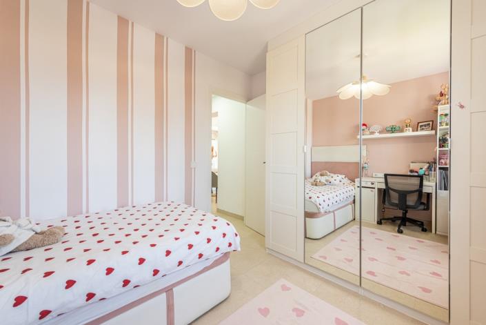 Image No.15-2 Bed Apartment for sale