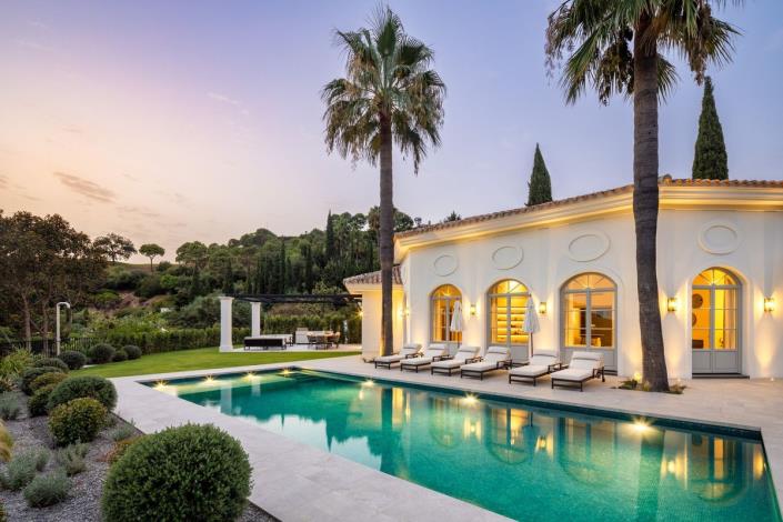 Image No.2-5 Bed Villa / Detached for sale