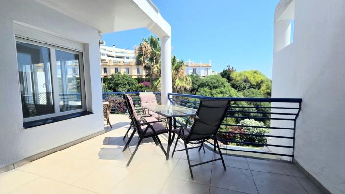 Image No.10-3 Bed Townhouse for sale