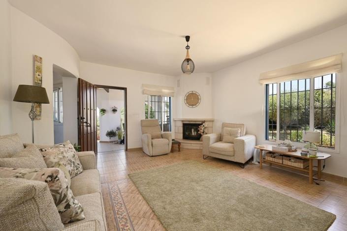 Image No.34-3 Bed Villa / Detached for sale