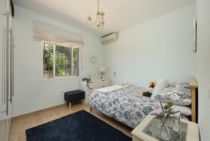 Image No.37-3 Bed Villa / Detached for sale