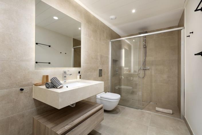 Image No.10-5 Bed Villa / Detached for sale