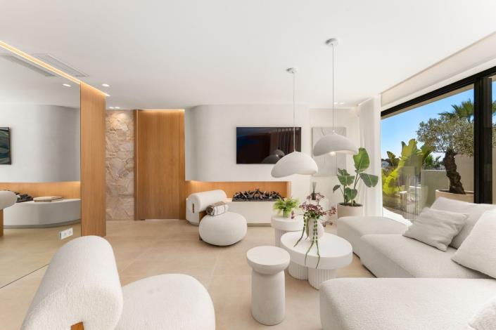 Image No.39-5 Bed Villa / Detached for sale