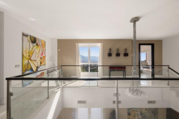 Image No.20-5 Bed Villa / Detached for sale