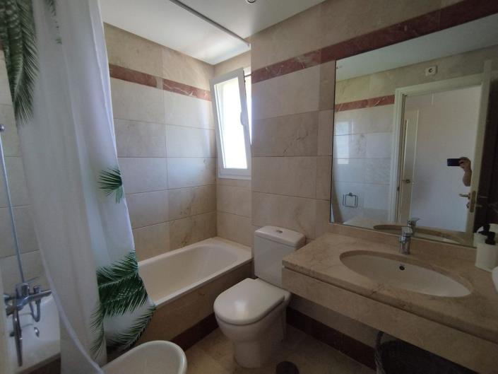 Image No.16-2 Bed Apartment for sale