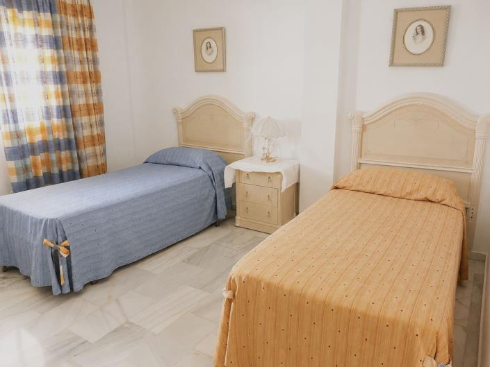 Image No.10-2 Bed Apartment for sale