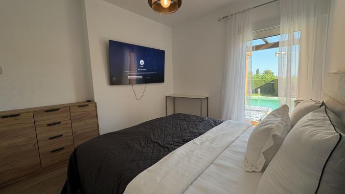 Image No.19-4 Bed Townhouse for sale