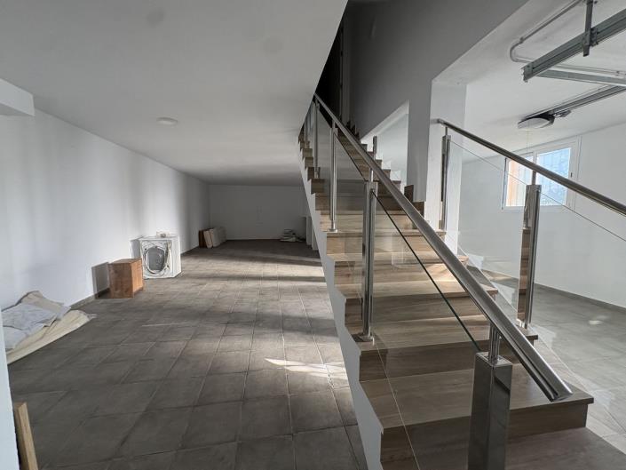 Image No.54-4 Bed Townhouse for sale