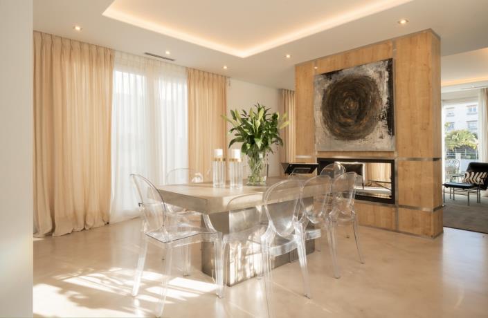 Image No.10-5 Bed Villa / Detached for sale