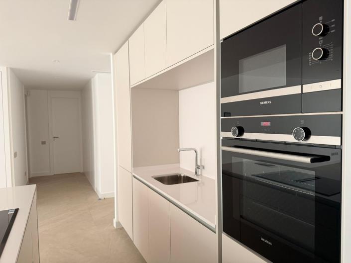 Image No.18-2 Bed Apartment for sale