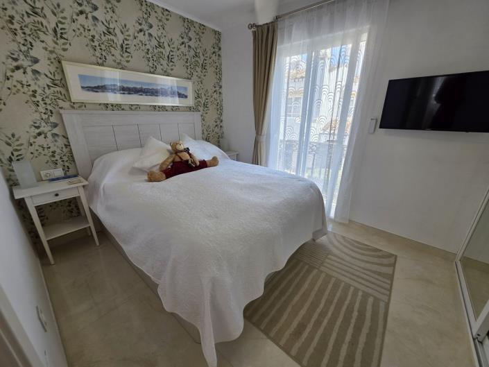 Image No.17-3 Bed Townhouse for sale