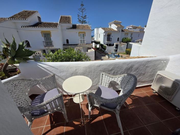 Image No.26-3 Bed Townhouse for sale