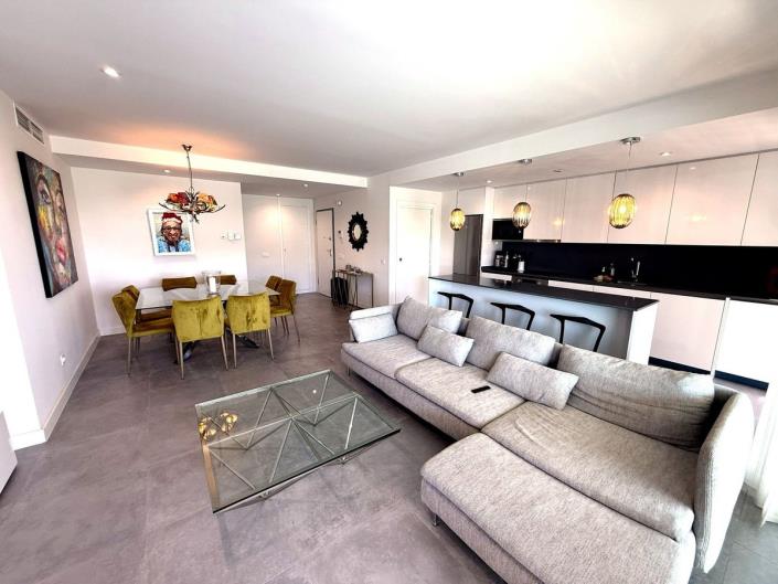 Image No.5-3 Bed Apartment for sale
