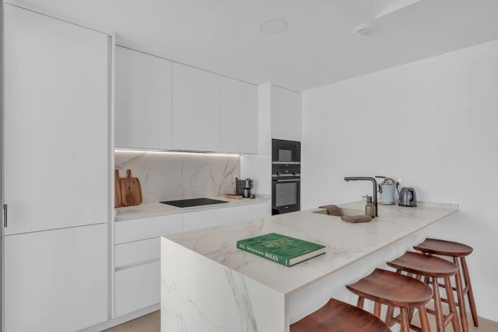 Image No.4-3 Bed Apartment for sale