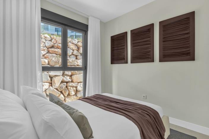Image No.15-3 Bed Apartment for sale