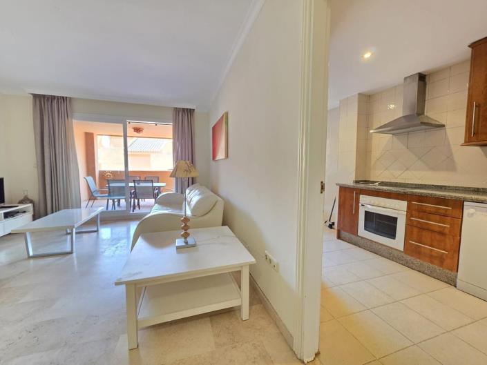 Image No.3-Appartement de 3 chambres à vendre à Elviria