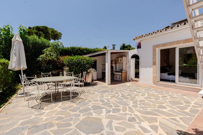 Image No.3-4 Bed Villa / Detached for sale