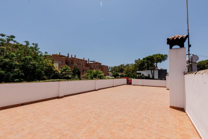 Image No.30-4 Bed Villa / Detached for sale