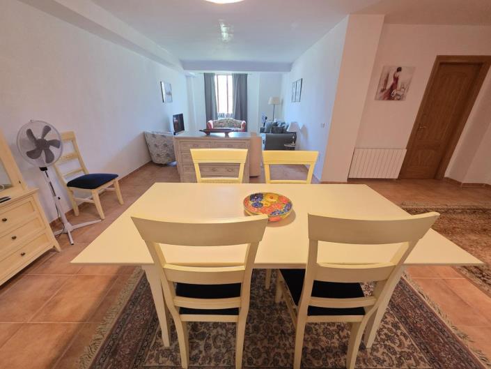 Image No.41-5 Bed Townhouse for sale