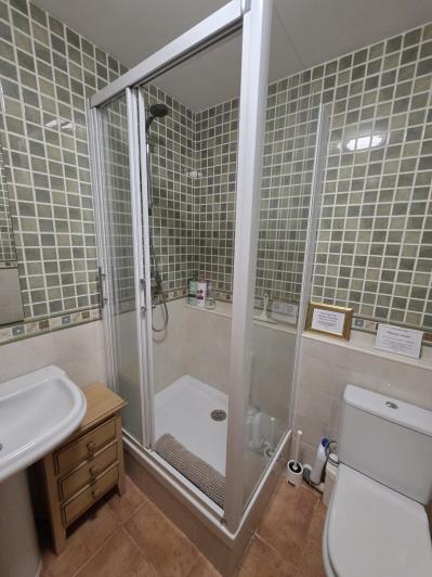Image No.52-5 Bed Townhouse for sale