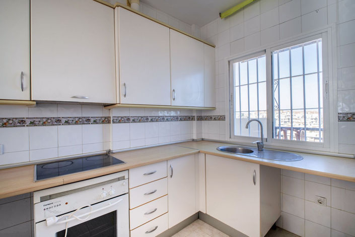 Image No.7-Appartement de 2 chambres à vendre à Torrequebrada