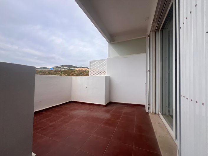 Image No.20-2 Bed Apartment for sale