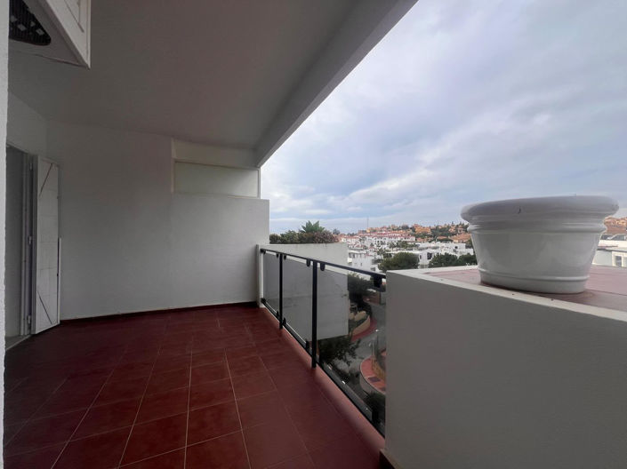 Image No.21-2 Bed Apartment for sale