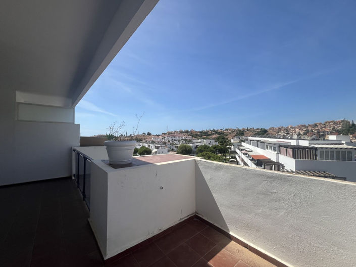 Image No.22-2 Bed Apartment for sale
