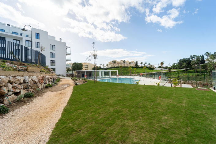 Image No.20-2 Bed Apartment for sale