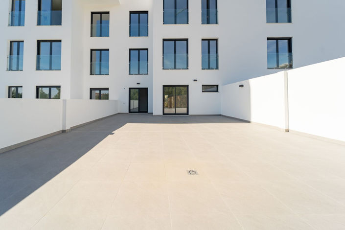 Image No.31-2 Bed Apartment for sale