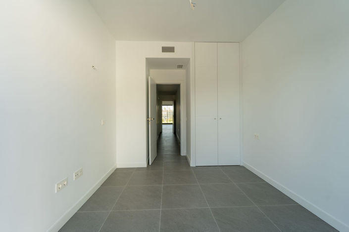 Image No.35-2 Bed Apartment for sale