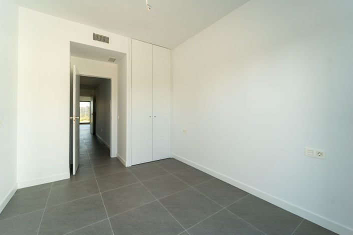 Image No.36-2 Bed Apartment for sale