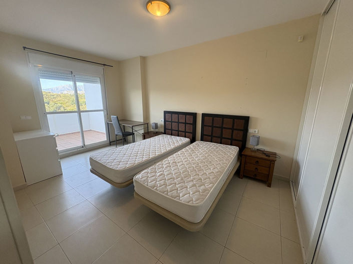 Image No.18-3 Bed Apartment for sale
