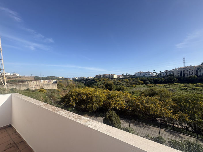 Image No.7-3 Bed Apartment for sale