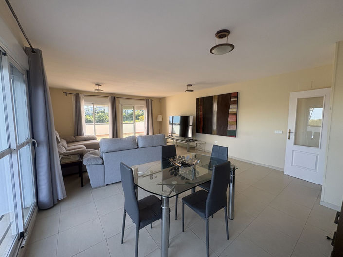 Image No.9-3 Bed Apartment for sale