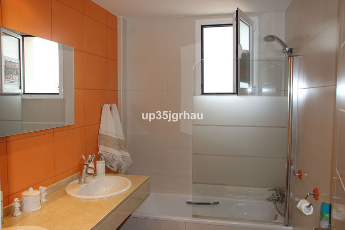 Image No.6-Appartement de 2 chambres à vendre à Estepona
