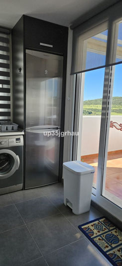 Image No.7-Appartement de 2 chambres à vendre à Estepona