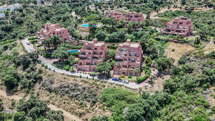 Image No.19-2 Bed Apartment for sale