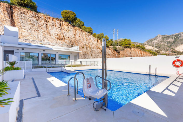Image No.18-3 Bed Apartment for sale