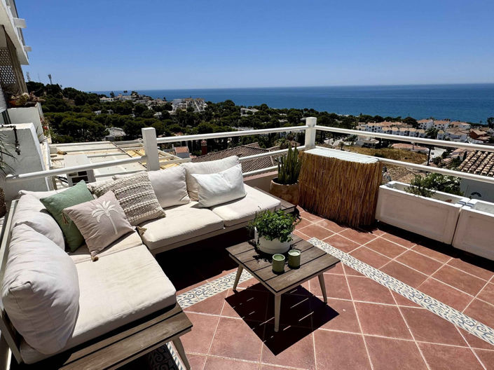 Image No.2-4 Bed Apartment for sale