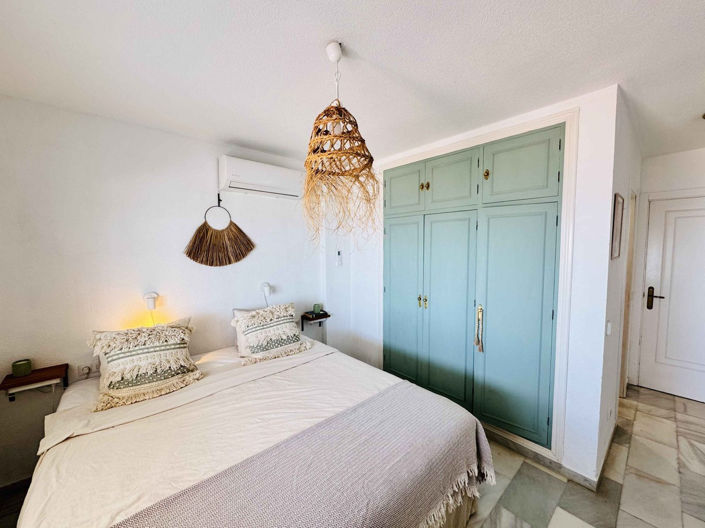 Image No.21-4 Bed Apartment for sale