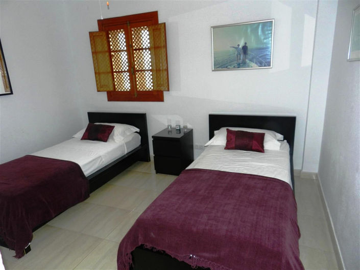 Image No.9-3 Bed Apartment for sale