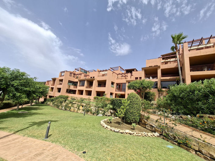 Image No.12-2 Bed Apartment for sale