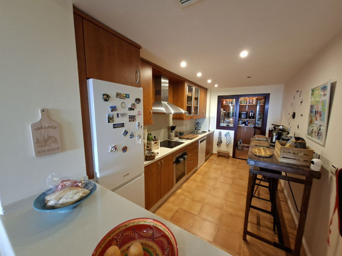 Image No.28-2 Bed Apartment for sale