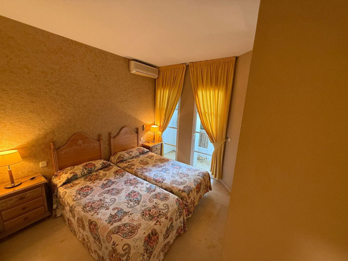 Image No.11-3 Bed Apartment for sale